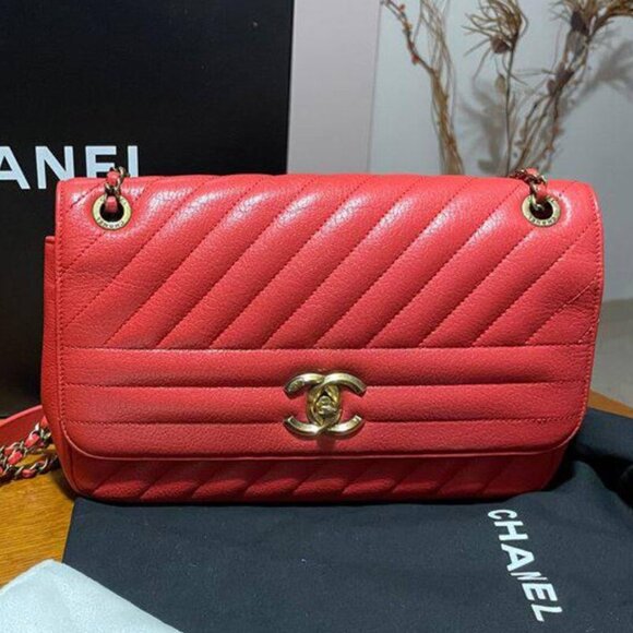 Chanel CC Flap Bag Diagonal Quilted Goatskin Medium - Picture 1 of 2